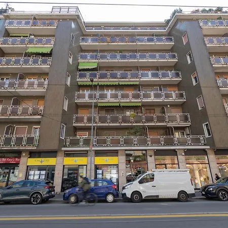 De Angeli San Siro Large Two-room Lägenhet