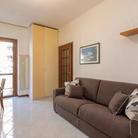 Apartment De Angeli San Siro Large Two-room Milan