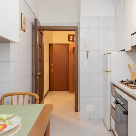 De Angeli San Siro Large Two-room Apartment *